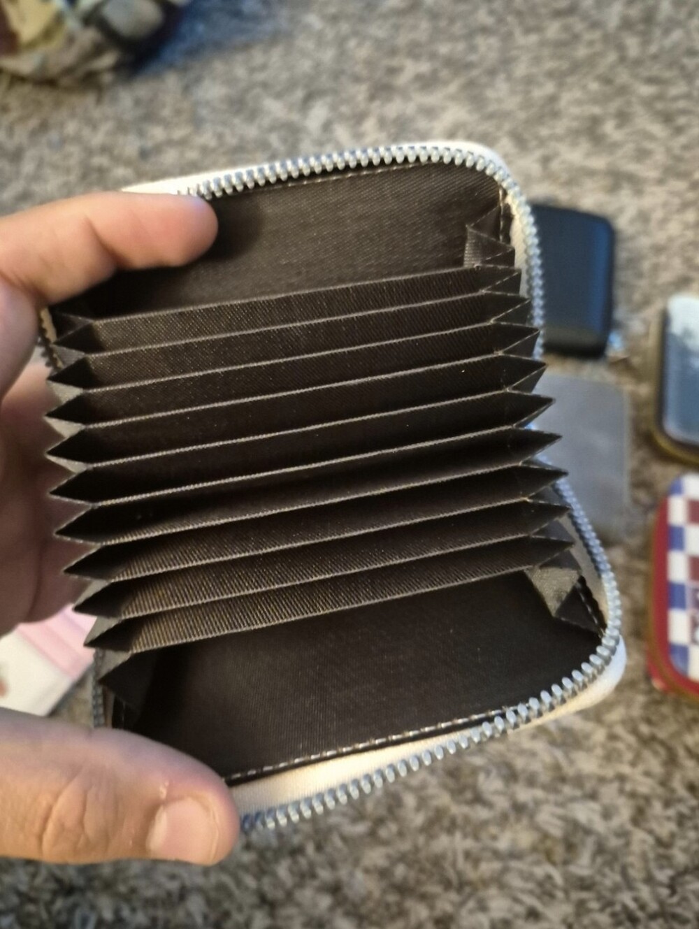 Random wallet bundle - Picture 2 of 12